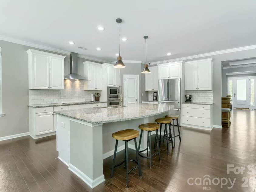 5925 Gatekeeper Lane, Mint Hill, NC 28227.  MLS# CAR4388583, YatesRealty ID 30338. 