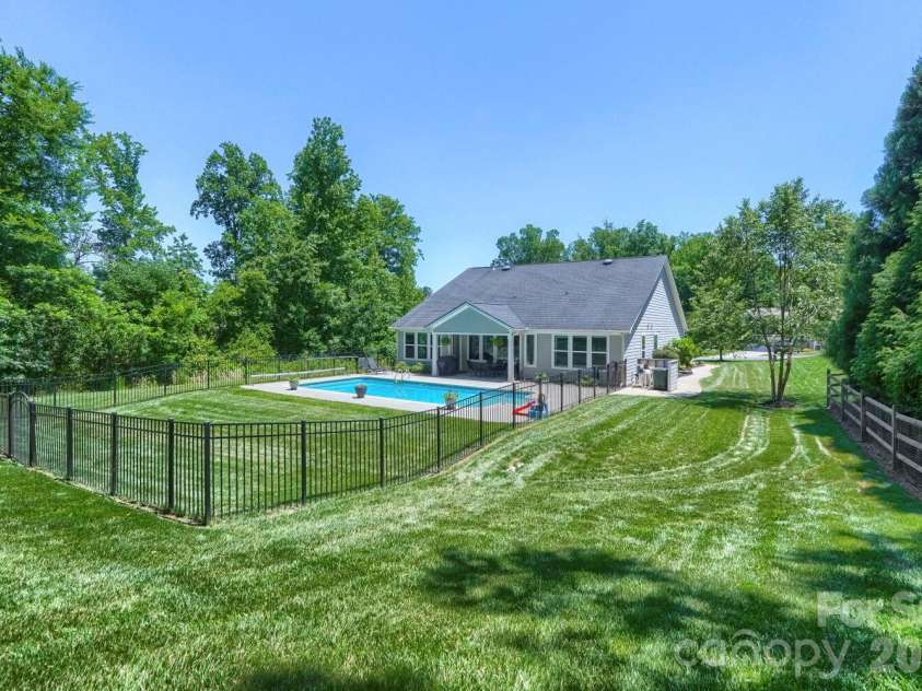 5925 Gatekeeper Lane, Mint Hill, NC 28227.  MLS# CAR4388583, YatesRealty ID 30338. Very large lot