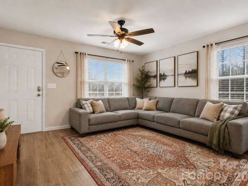 941 Airport Road, Pageland, SC 29728.  MLS# CAR4355541, YatesRealty ID 30340. Large livingroom (virtually staged)