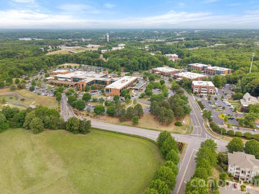 119 Steinbeck Way, Mooresville, NC 28117.  MLS# CAR4378645, YatesRealty ID 30341. 