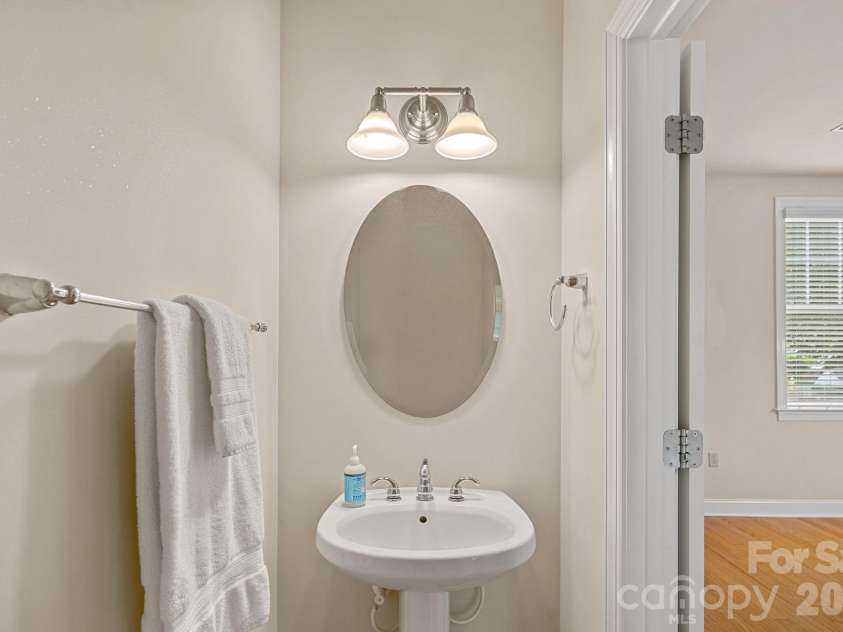 119 Steinbeck Way, Mooresville, NC 28117.  MLS# CAR4416413, YatesRealty ID 30341. 