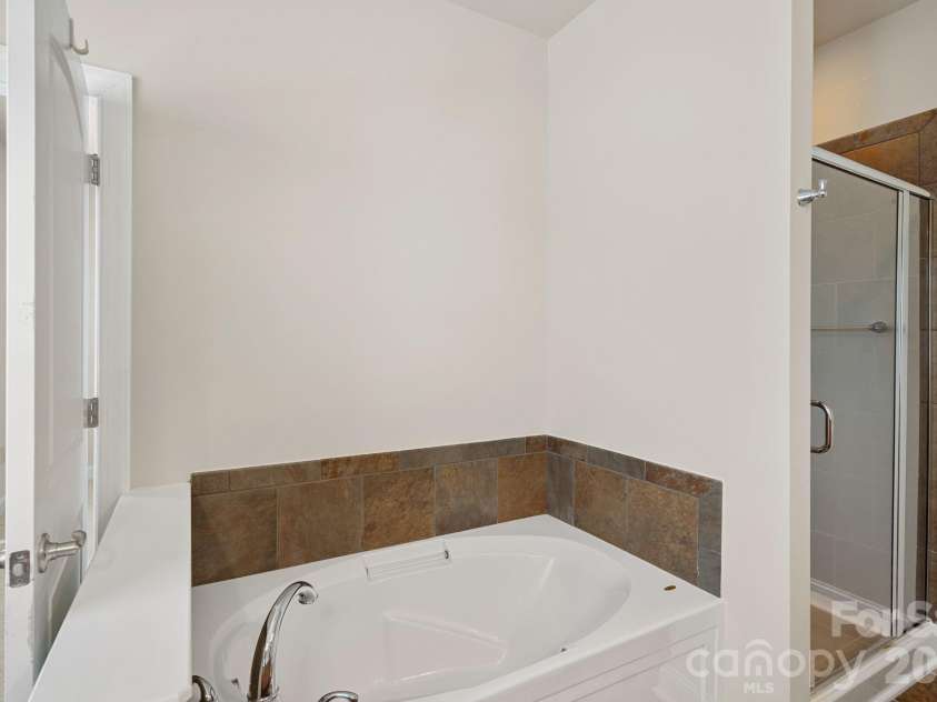 119 Steinbeck Way, Mooresville, NC 28117.  MLS# CAR4416413, YatesRealty ID 30341. 