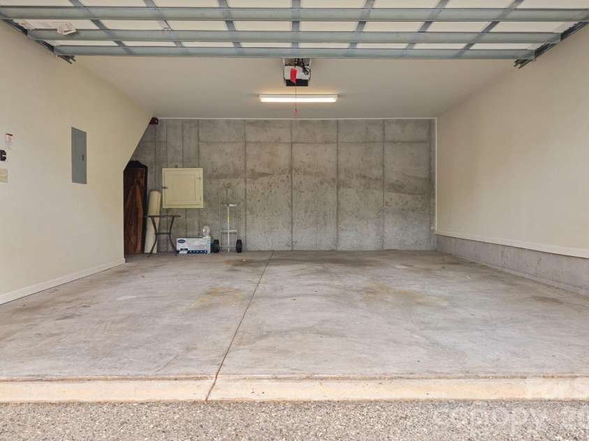 119 Steinbeck Way, Mooresville, NC 28117.  MLS# CAR4416413, YatesRealty ID 30341. 