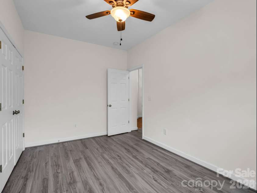 6 Scottish Circle, Asheville, NC 28803.  MLS# CAR4389950, YatesRealty ID 30342. 