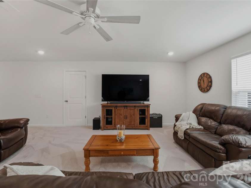 7141 Astella Way, Lancaster, SC 29720.  MLS# CAR4390678, YatesRealty ID 30343. 
