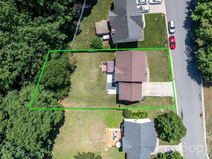 118 Devon Forest Drive, Mooresville, NC 28115.  MLS# CAR4391077, YatesRealty ID 30344. 