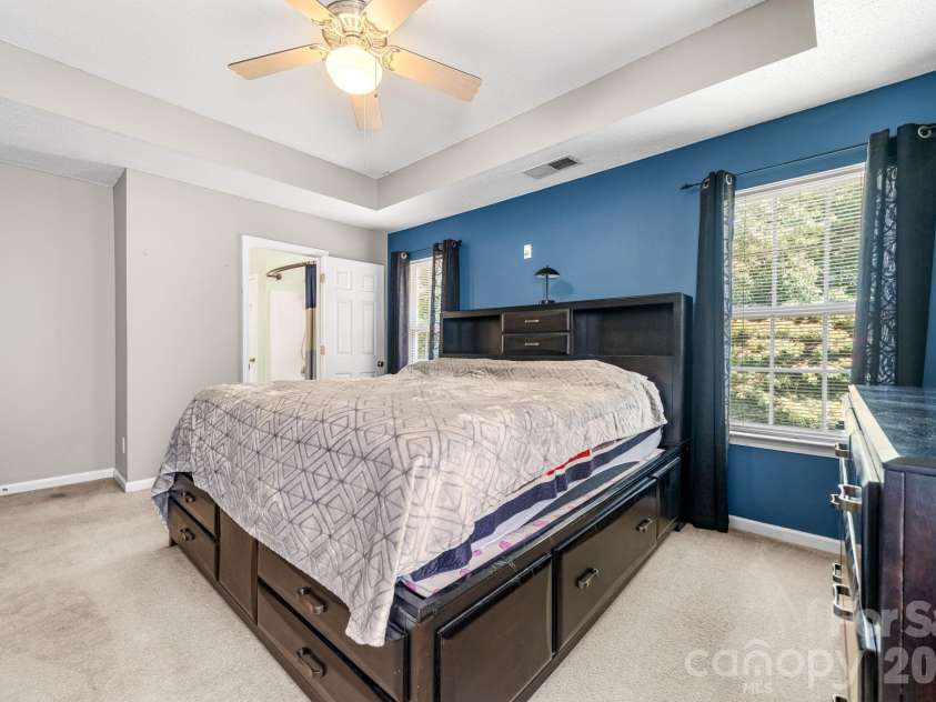 118 Devon Forest Drive, Mooresville, NC 28115.  MLS# CAR4391077, YatesRealty ID 30344. 