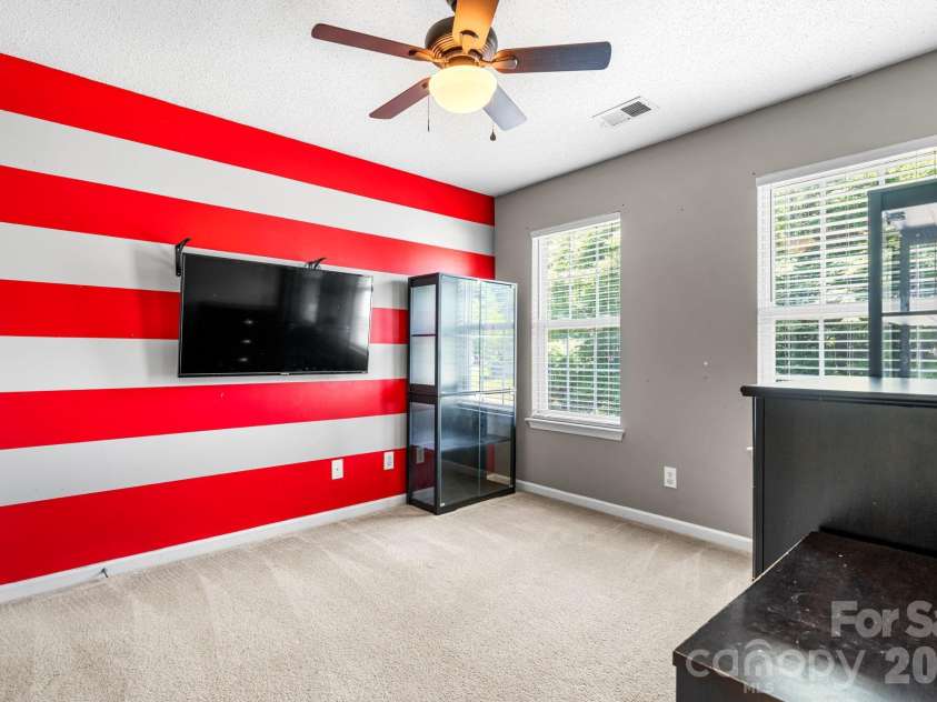 118 Devon Forest Drive, Mooresville, NC 28115.  MLS# CAR4391077, YatesRealty ID 30344. 