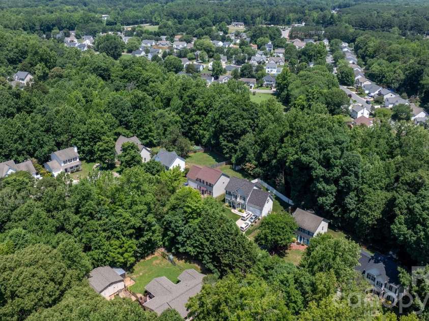 118 Devon Forest Drive, Mooresville, NC 28115.  MLS# CAR4391077, YatesRealty ID 30344. 