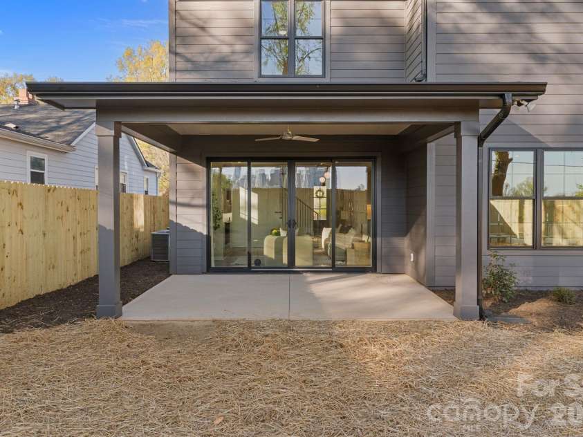 417 Plymouth Avenue, Charlotte, NC 28206.  MLS# CAR4359583, YatesRealty ID 30347. 