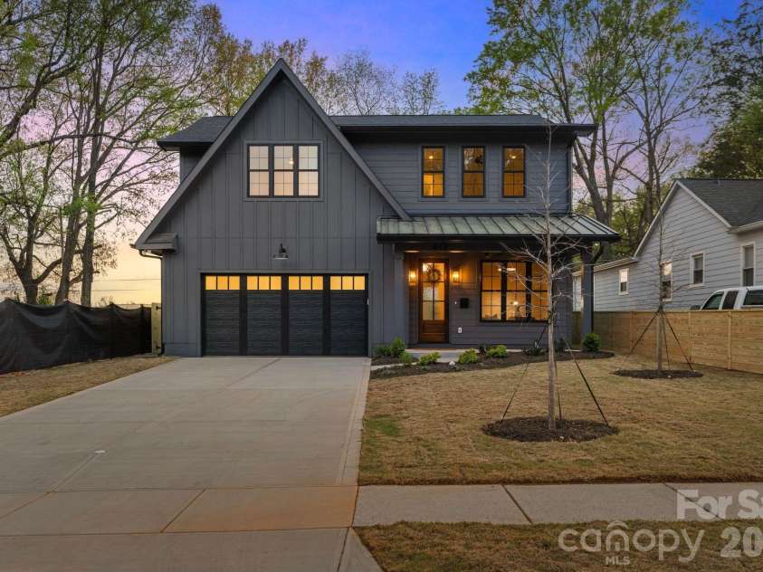 417 Plymouth Avenue, Charlotte, NC 28206.  MLS# CAR4359583, YatesRealty ID 30347. 