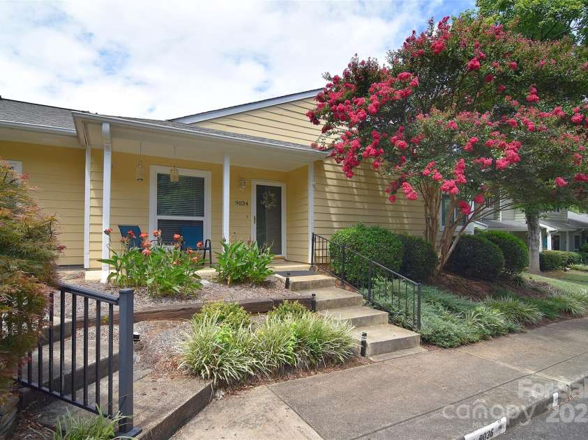 9034 Mcalpine Cove Court, Charlotte, NC 28270.  MLS# CAR4289074, YatesRealty ID 30347. Front View