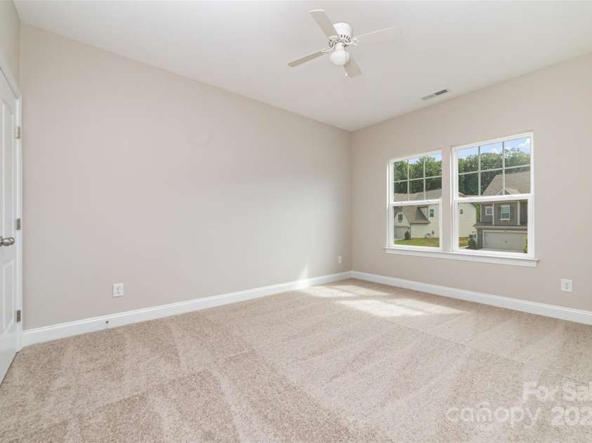 10024 Fox Trotter Lane, Midland, NC 28107.  MLS# CAR4285470, YatesRealty ID 30348. 