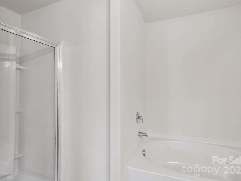 1835 Allegheny Drive, Gastonia, NC 28054.  MLS# CAR4257356, YatesRealty ID 30349. 