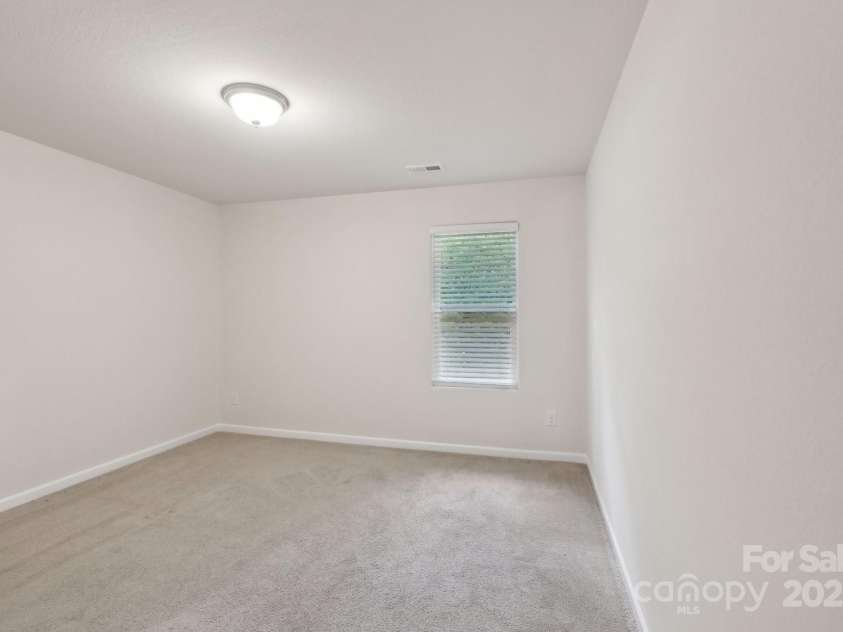 1835 Allegheny Drive, Gastonia, NC 28054.  MLS# CAR4257356, YatesRealty ID 30349. 