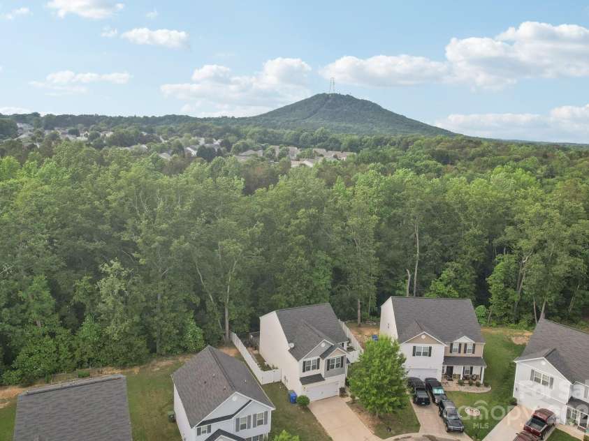 1835 Allegheny Drive, Gastonia, NC 28054.  MLS# CAR4257356, YatesRealty ID 30349. 