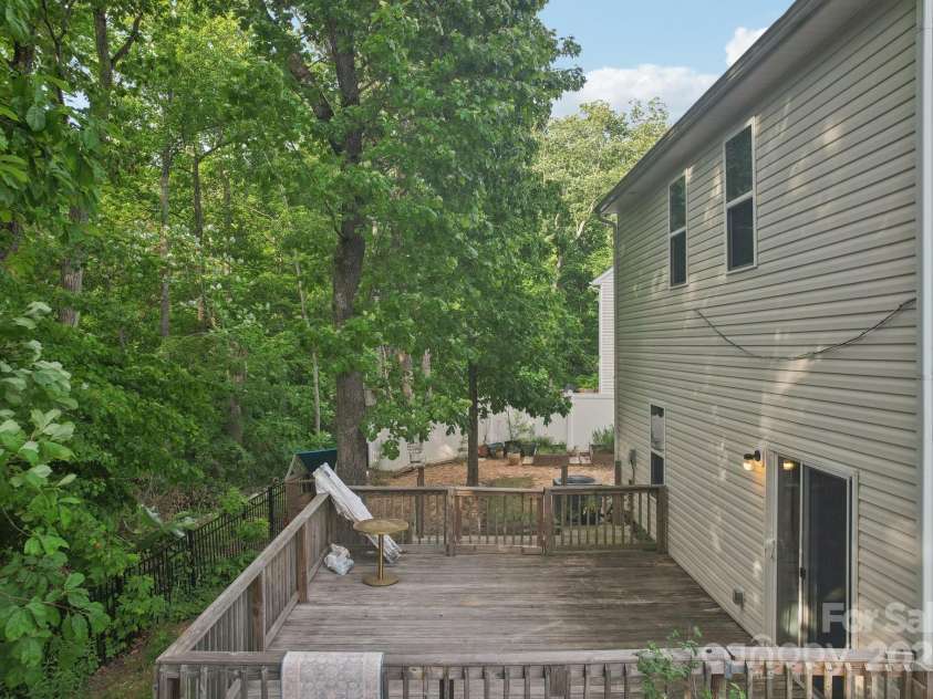 1835 Allegheny Drive, Gastonia, NC 28054.  MLS# CAR4257356, YatesRealty ID 30349. 