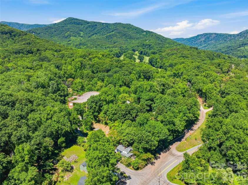 895 Trade Street, Tryon, NC 28782.  MLS# CAR4390886, YatesRealty ID 30349. 