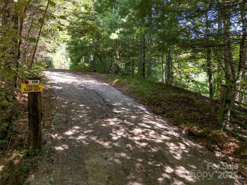 1084 Old Howard Gap Road, Saluda, NC 28773.  MLS# CAR4162081, YatesRealty ID 3035. 