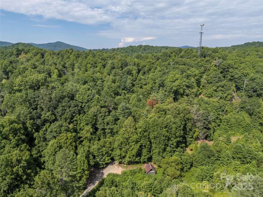 1084 Old Howard Gap Road, Saluda, NC 28773.  MLS# CAR4162081, YatesRealty ID 3035. 