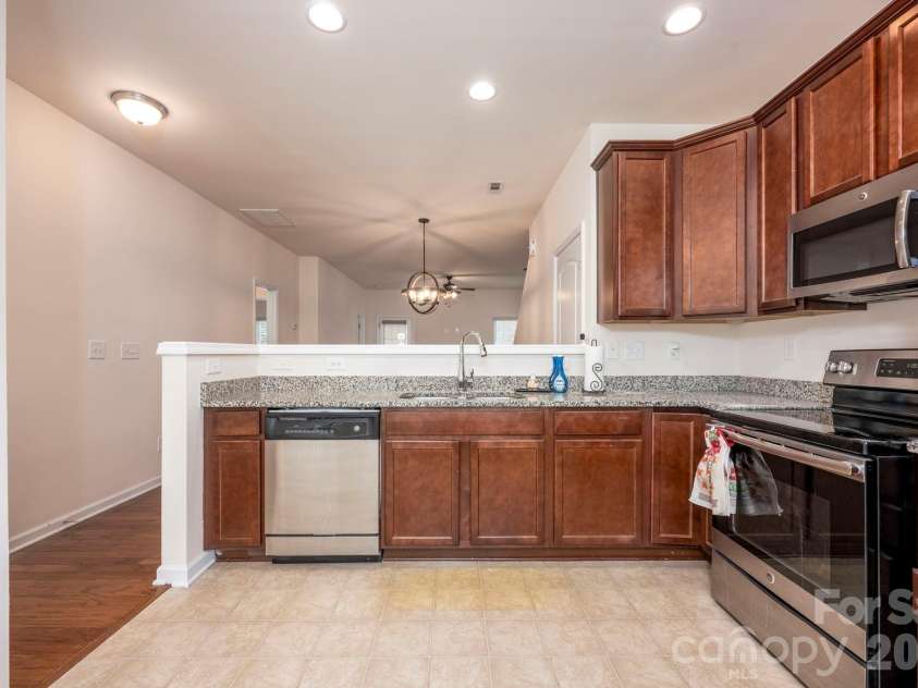 179 Limerick Road, Mooresville, NC 28115.  MLS# CAR4347582, YatesRealty ID 3035. 