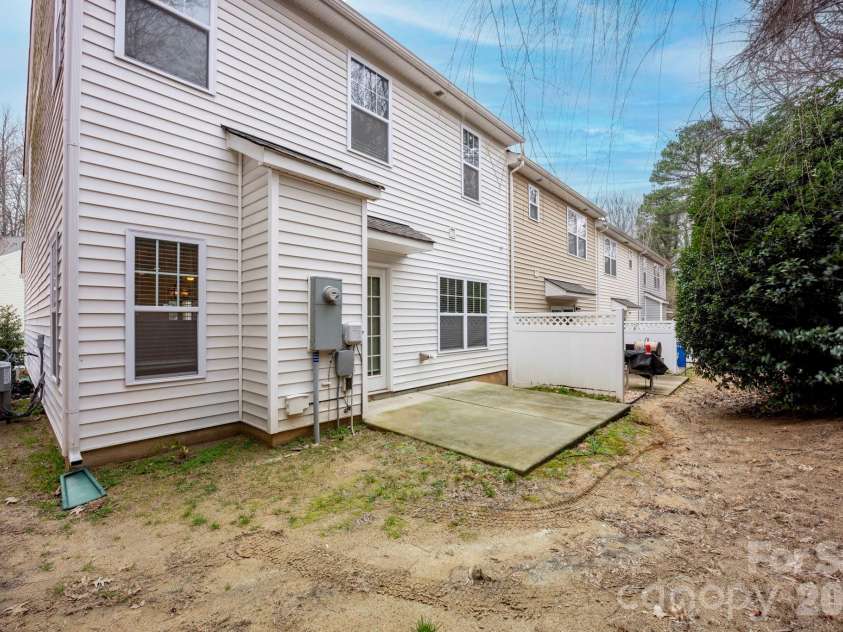 179 Limerick Road, Mooresville, NC 28115.  MLS# CAR4347582, YatesRealty ID 3035. 