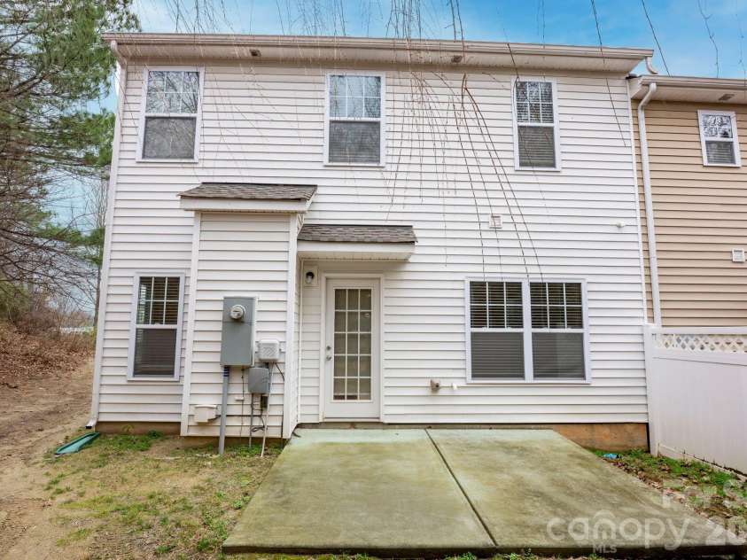 179 Limerick Road, Mooresville, NC 28115.  MLS# CAR4347582, YatesRealty ID 3035. 