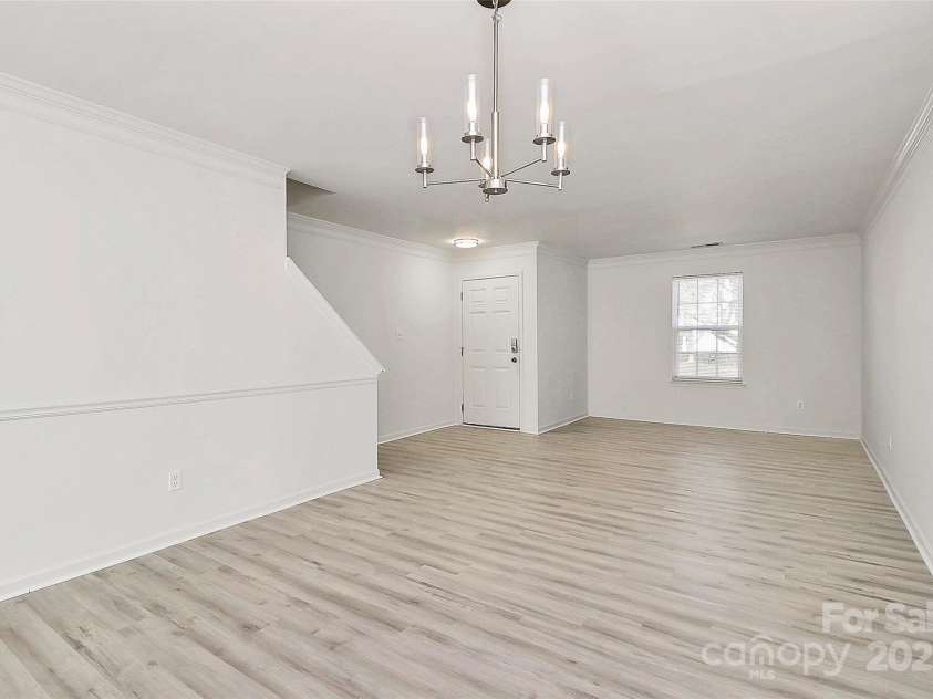 4513 Staffordshire Lane, Charlotte, NC 28213.  MLS# CAR4235072, YatesRealty ID 3035. 