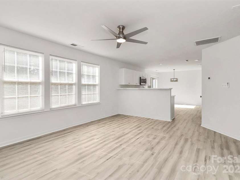 4513 Staffordshire Lane, Charlotte, NC 28213.  MLS# CAR4235072, YatesRealty ID 3035. 