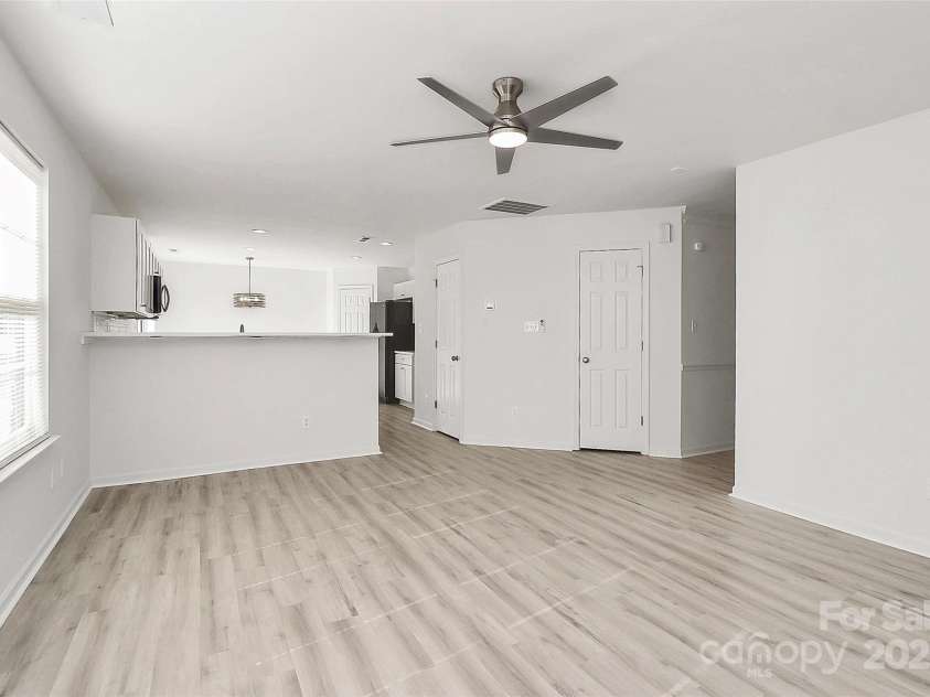 4513 Staffordshire Lane, Charlotte, NC 28213.  MLS# CAR4235072, YatesRealty ID 3035. 
