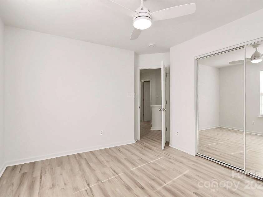 4513 Staffordshire Lane, Charlotte, NC 28213.  MLS# CAR4235072, YatesRealty ID 3035. 