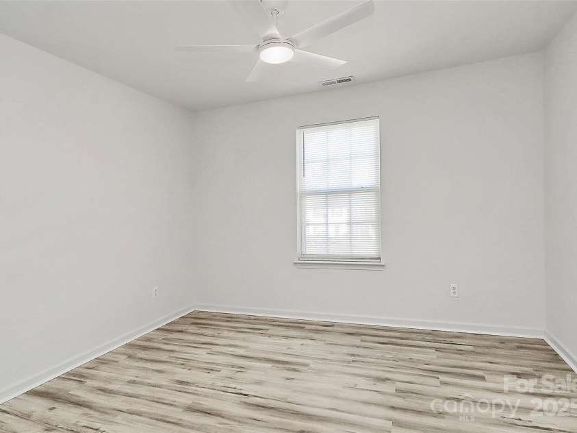 4513 Staffordshire Lane, Charlotte, NC 28213.  MLS# CAR4235072, YatesRealty ID 3035. 
