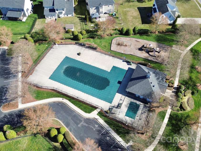 4513 Staffordshire Lane, Charlotte, NC 28213.  MLS# CAR4235072, YatesRealty ID 3035. 