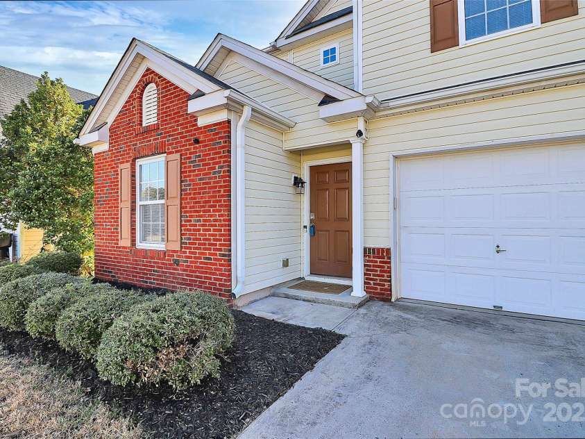 4513 Staffordshire Lane, Charlotte, NC 28213.  MLS# CAR4235072, YatesRealty ID 3035. 