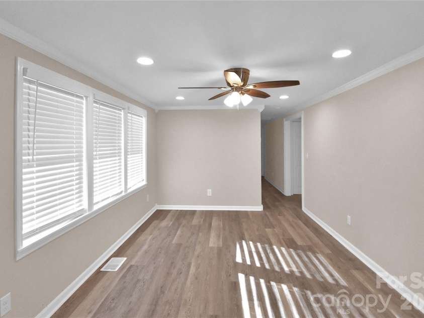 2823 JT Posse Drive, Claremont, NC 28610.  MLS# CAR4332202, YatesRealty ID 30350. 