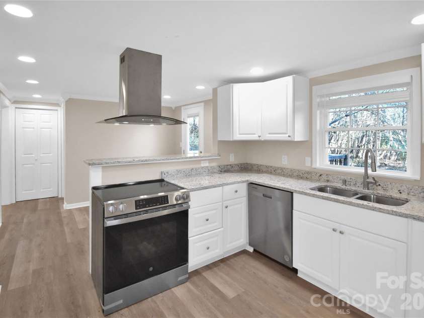 2823 JT Posse Drive, Claremont, NC 28610.  MLS# CAR4332202, YatesRealty ID 30350. 