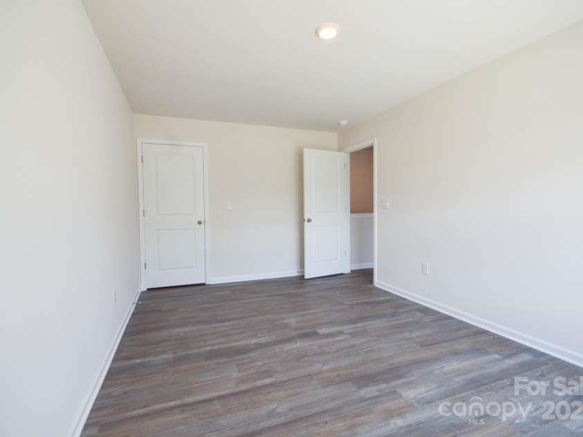 43 Cain Hollow Way, Asheville, NC 28806.  MLS# CAR4277728, YatesRealty ID 30350. 