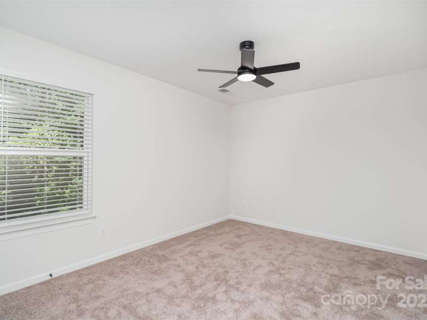 1563 Riverview Circle, Fort Lawn, SC 29714.  MLS# CAR4286828, YatesRealty ID 30353. 