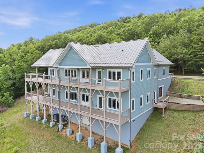 229 JD Trail, Candler, NC 28715.  MLS# CAR4388268, YatesRealty ID 30354. 