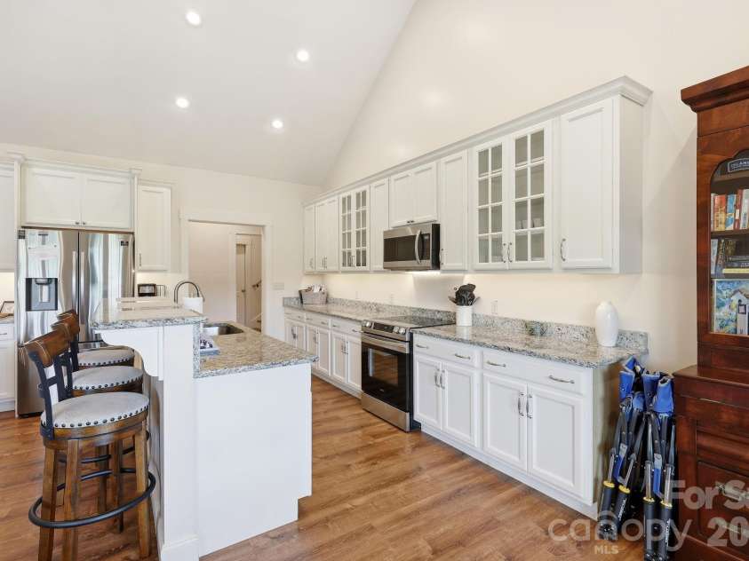 229 JD Trail, Candler, NC 28715.  MLS# CAR4388268, YatesRealty ID 30354. 