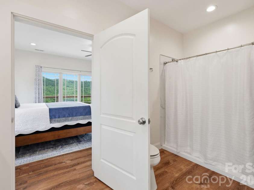 229 JD Trail, Candler, NC 28715.  MLS# CAR4388268, YatesRealty ID 30354. 