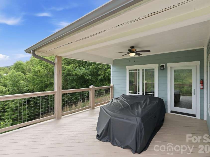 229 JD Trail, Candler, NC 28715.  MLS# CAR4388268, YatesRealty ID 30354. 