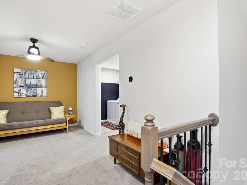 16038 Red Buckeye Lane, Huntersville, NC 28078.  MLS# CAR4335508, YatesRealty ID 30355. Loft