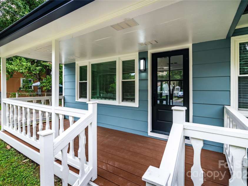 305 Linden Circle, Gastonia, NC 28054.  MLS# CAR4276624, YatesRealty ID 30355. Covered porch perfect for morning coffee
