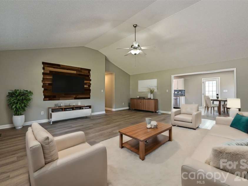 3805 Cassidy Drive, Waxhaw, NC 28173.  MLS# CAR4392731, YatesRealty ID 30357. Family Room - Virtually Staged