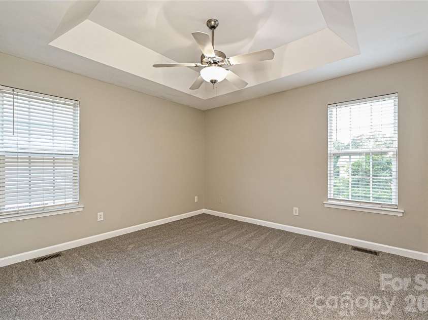 3805 Cassidy Drive, Waxhaw, NC 28173.  MLS# CAR4392731, YatesRealty ID 30357. Primary bedroom