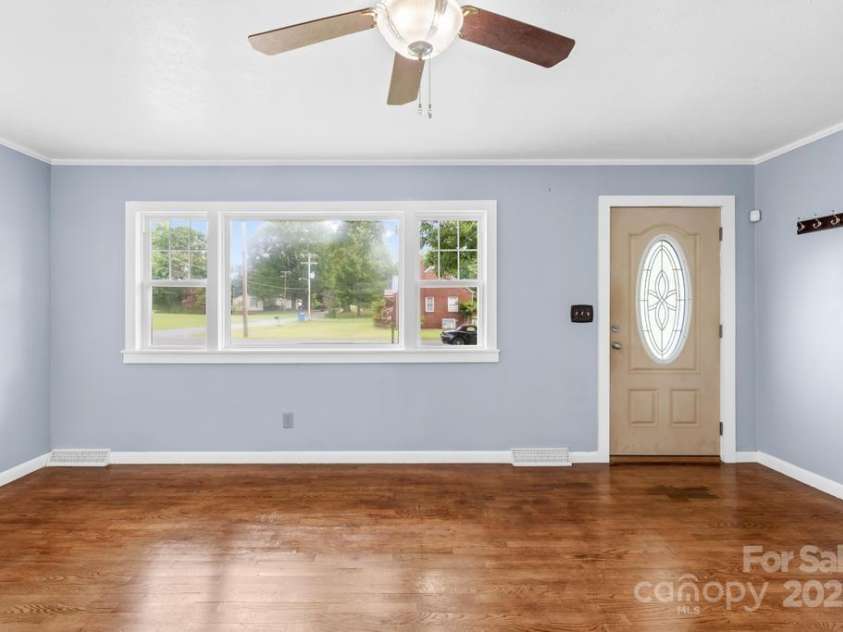 1300 Montgomery Avenue, Albemarle, NC 28001.  MLS# CAR4266778, YatesRealty ID 30359. 