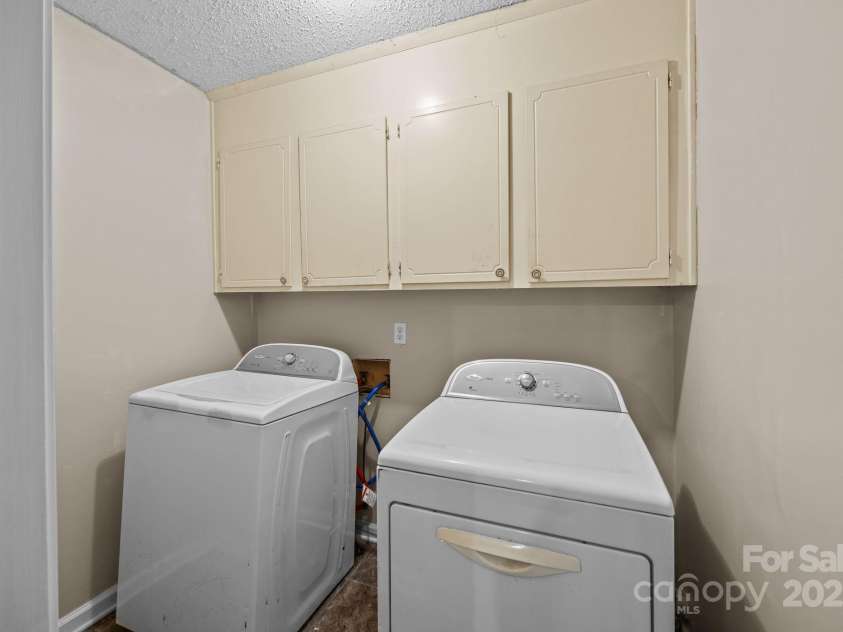 1158 Sunset Court, Conover, NC 28613.  MLS# CAR4328975, YatesRealty ID 3036. Laundry Room