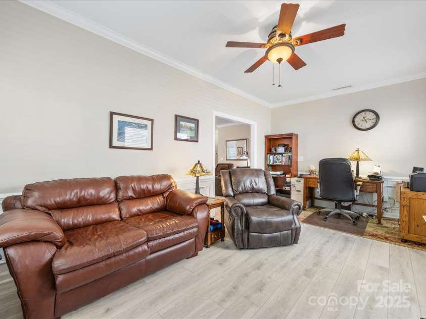 2513 Rosebud Court, Tega Cay, SC 29708.  MLS# CAR4284006, YatesRealty ID 30360. Den
