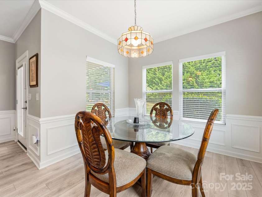 2513 Rosebud Court, Tega Cay, SC 29708.  MLS# CAR4284006, YatesRealty ID 30360. Dining room